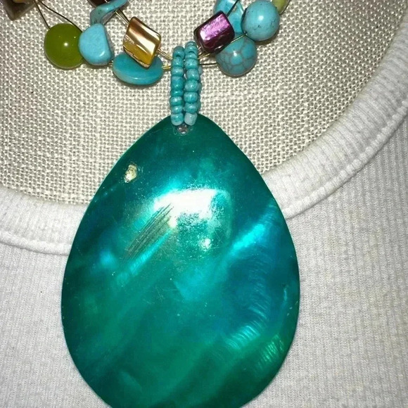 Multi Color Stone Necklace - Picture 5 of 6